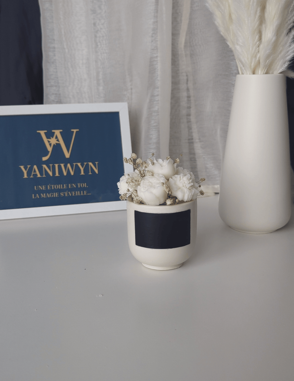 bougie parfumée artisanale bouquet de fleurs avec message caché en cire végétale 